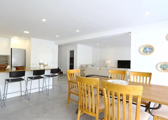 Marina Parque 211-cleverdetails, Located In The Marina, Private Pool Apartament