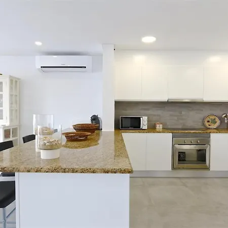 Apartment Marina Parque 211-cleverdetails, Located In The Marina, Private Pool Vilamoura